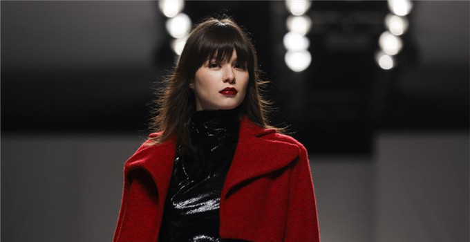 里斯本時裝周&mdash;&mdash;設(shè)計師卡羅來納&middot;馬查多作品秀