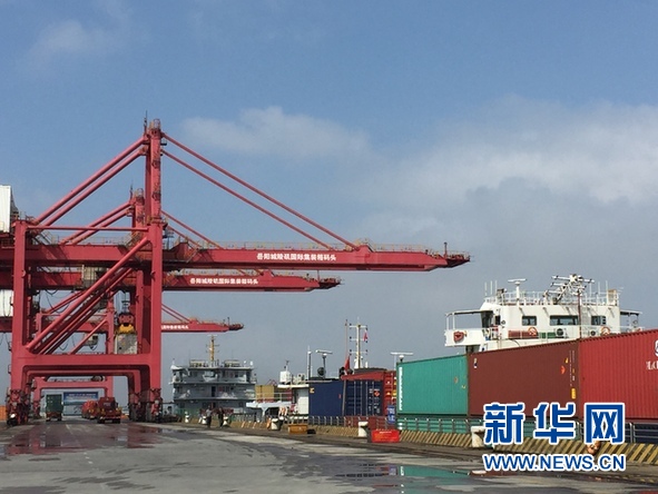 岳陽經(jīng)濟新圖景：通道路、重港口、優(yōu)布局