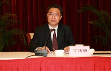 開元國際董事長借高送轉掠千萬