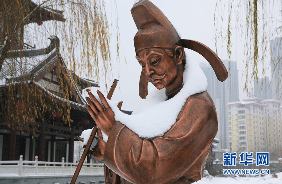 瑞雪降中原，洛河岸邊賞雪景