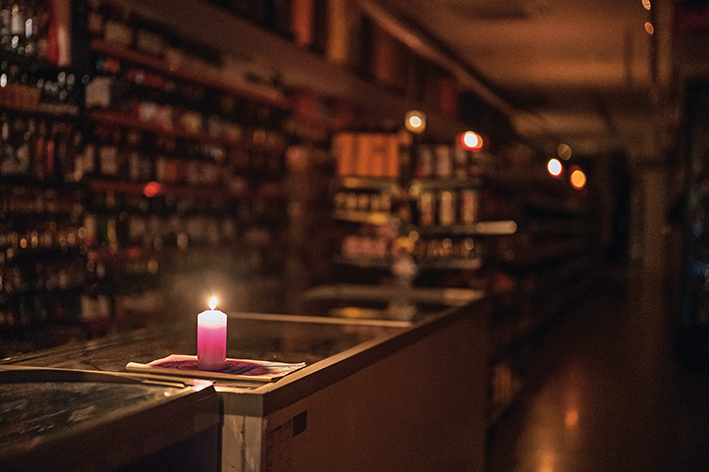 “大停電”：西班牙數(shù)小時斷電引發(fā)連鎖反應