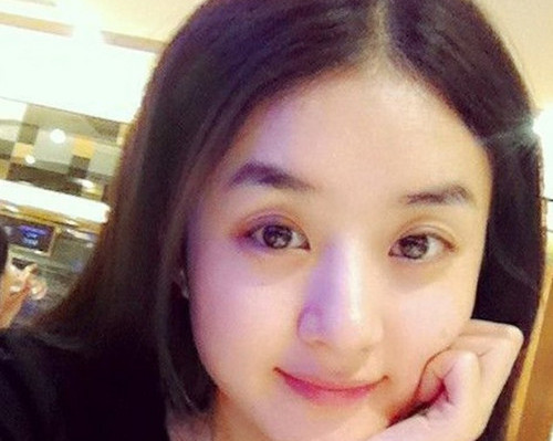 女星素顏照曝光:劉詩(shī)詩(shī)趙麗穎誰(shuí)是真美女?(圖)