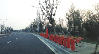 蘇州灣廣場(chǎng)公園開通公共自行車?yán)? /></a>
</div>
<div   id=