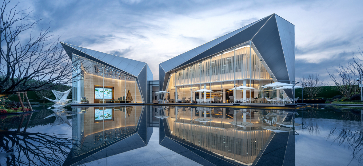 2019年是中國奧園發(fā)展史上一個重要里程碑，奮進(jìn)新時(shí)代，筑夢新奧園。積極履行企業(yè)應(yīng)承擔(dān)的社會責(zé)任，為客戶乃至社會&ldquo;構(gòu)筑健康生活&rdquo;。