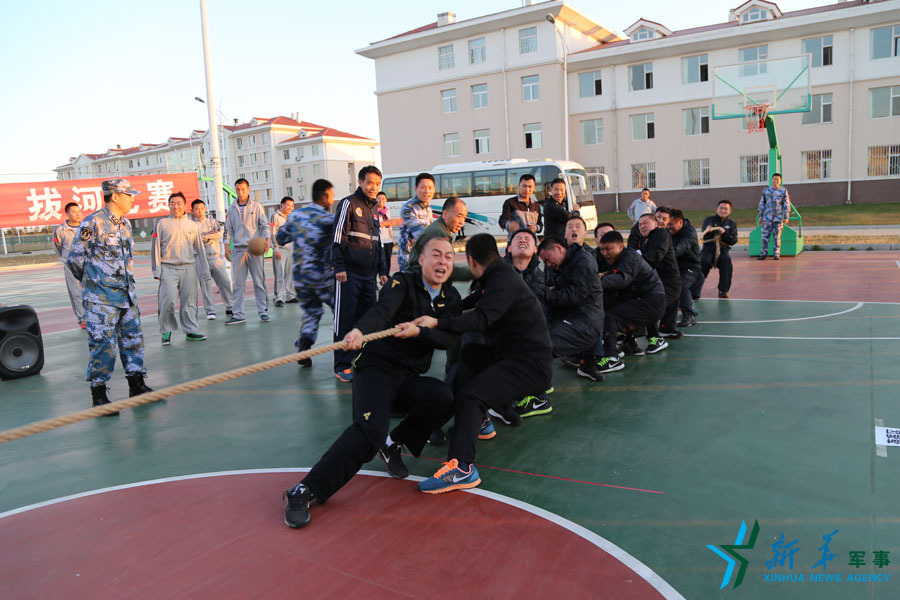 &uarr;資料圖片：張超積極參加團(tuán)文體活動(dòng)。