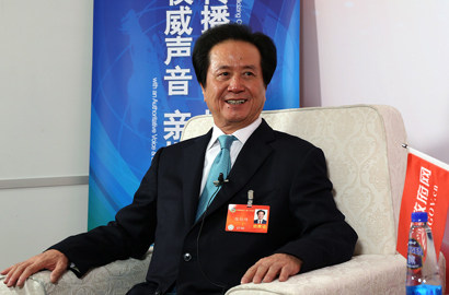 全國(guó)政協(xié)委員陳經(jīng)緯做客新華網(wǎng)、中國(guó)政府網(wǎng)兩會(huì)訪談