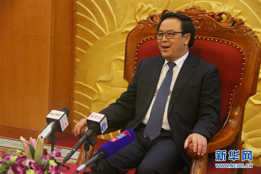 （XHDW&middot;圖文互動）專訪：愿中國人民在中共領(lǐng)導(dǎo)下取得更多成就&mdash;&mdash;訪越共中央委員、中央對外部部長黃平君