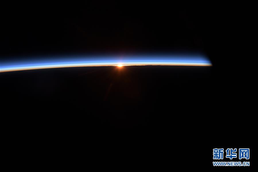 (圖文互動(dòng))(2)為國出征叩蒼穹——記英雄的中國航天員群體