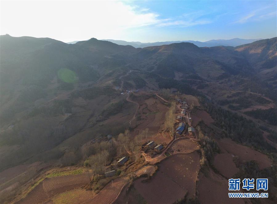 (新媒體專線)(1)我們對美好生活更加充滿信心——習近平總書記春節(jié)前夕赴四川看望慰問回訪記