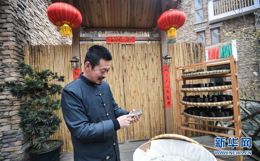 (新媒體專線)(5)我們對美好生活更加充滿信心——習近平總書記春節(jié)前夕赴四川看望慰問回訪記