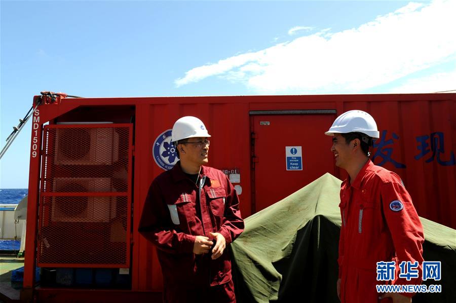 （圖文互動(dòng)）（1）專訪：海山如此多嬌，然而我們研究太少！&mdash;&mdash;訪&ldquo;科學(xué)&rdquo;號(hào)麥哲倫海山科考航次首席科學(xué)家徐奎棟