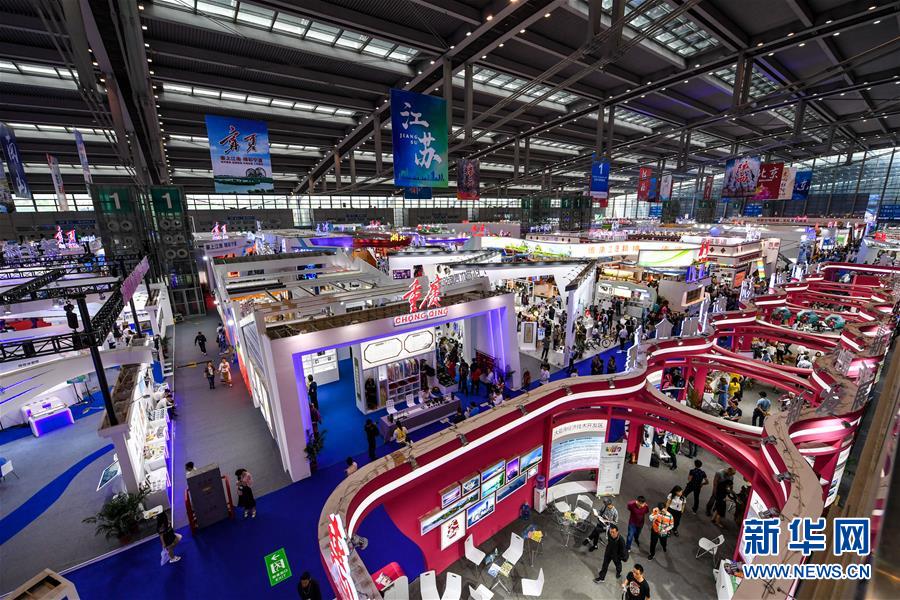 （新華全媒頭條&middot;壯闊東方潮　奮進新時代&mdash;&mdash;慶祝改革開放40年&middot;圖文互動）（16）從追趕時代到引領(lǐng)時代&mdash;&mdash;從深圳發(fā)展奇跡看中國改革開放40年 