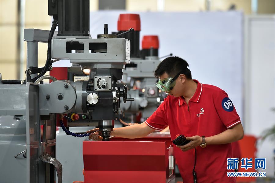 （新華全媒頭條&middot;圖文互動(dòng)）（4）上下合力，聚力破障，開(kāi)辟&ldquo;大國(guó)工匠&rdquo;建設(shè)新格局