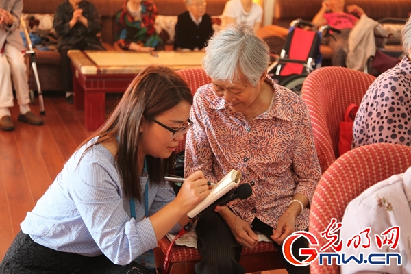 【新時代&middot;幸福美麗新邊疆】讓幸福美麗常駐新時代&mdash;&mdash;網媒沉浸體驗新疆之&ldquo;新&rdquo;