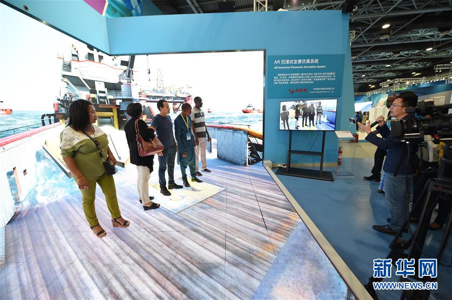 （新華全媒頭條&middot;圖文互動）（8）奔跑吧，中關(guān)村！&mdash;&mdash;寫在習(xí)近平總書記率領(lǐng)中央政治局到中關(guān)村集體學(xué)習(xí)5周年之際