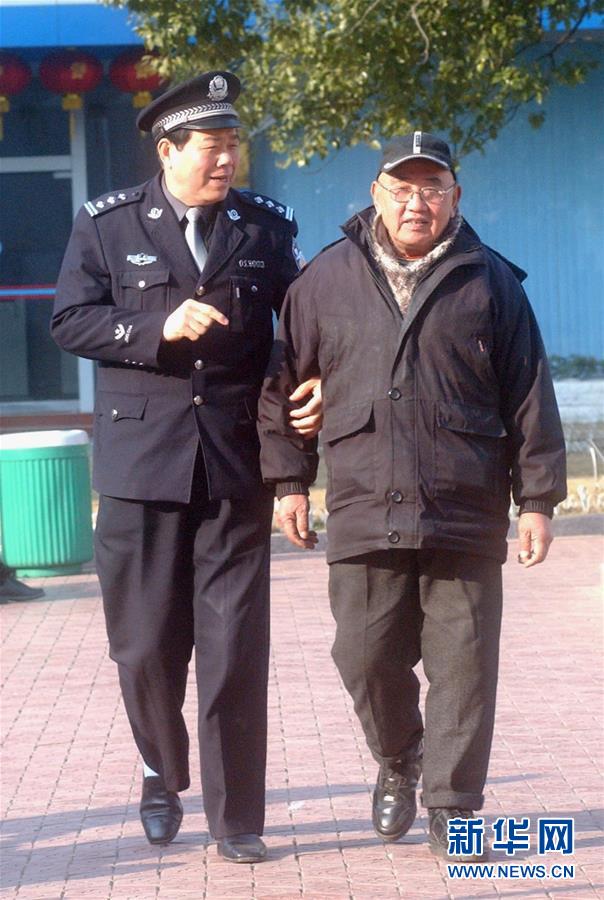 （改革先鋒風(fēng)采·圖文互動(dòng)）（3）邱娥國：串百家門，認(rèn)百家人，知百家情，辦百家事 