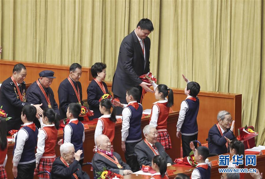 (改革先鋒風采·圖文互動)(3)“希望最大的成功還沒有到來”——記“體育領(lǐng)域交流開放的優(yōu)秀代表”姚明