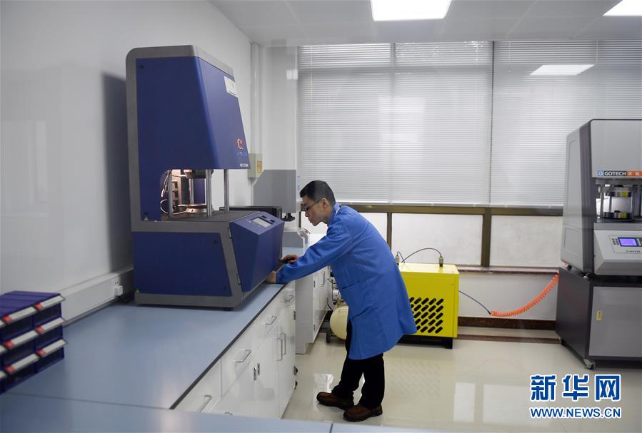 （新華全媒頭條&middot;圖文互動）（4）沖寒先已笑東風(fēng)&mdash;&mdash;新春浙江民營企業(yè)走訪實錄 