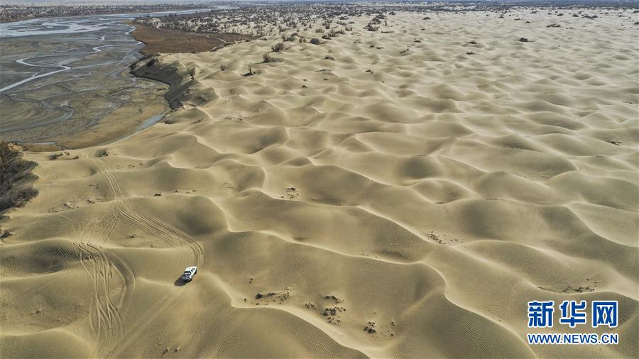 （新華全媒頭條&middot;圖文互動）（1）一步千年，&ldquo;最后的沙漠部落&rdquo;遷入新家園