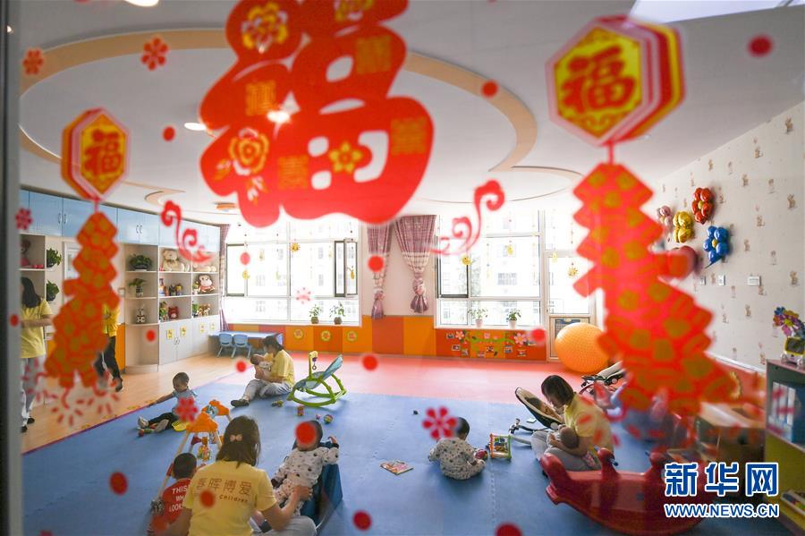 （新華全媒頭條&middot;圖文互動(dòng)）（5）努力成為好孩子 奮勇爭(zhēng)當(dāng)接班人&mdash;&mdash;兒童節(jié)前夕回訪習(xí)近平總書記關(guān)心過(guò)的少年兒童