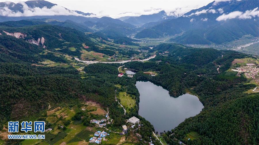 （壯麗70年&middot;奮斗新時代&mdash;&mdash;記者再走長征路&middot;圖文互動）（1）彝海結(jié)盟后，掩護紅軍旗的5400天&mdash;&mdash;鮮為人知的彝家護旗故事