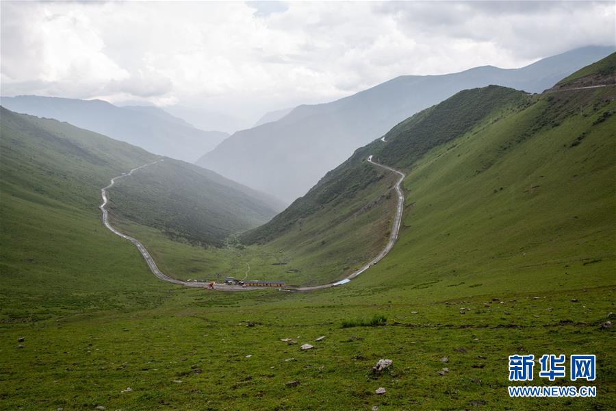 （新華全媒頭條&middot;壯麗70年&middot;奮斗新時(shí)代&mdash;&mdash;記者再走長(zhǎng)征路&middot;圖文互動(dòng)）（3）紅色的山河 綠色的家園&mdash;&mdash;川滇紅軍長(zhǎng)征沿線見聞