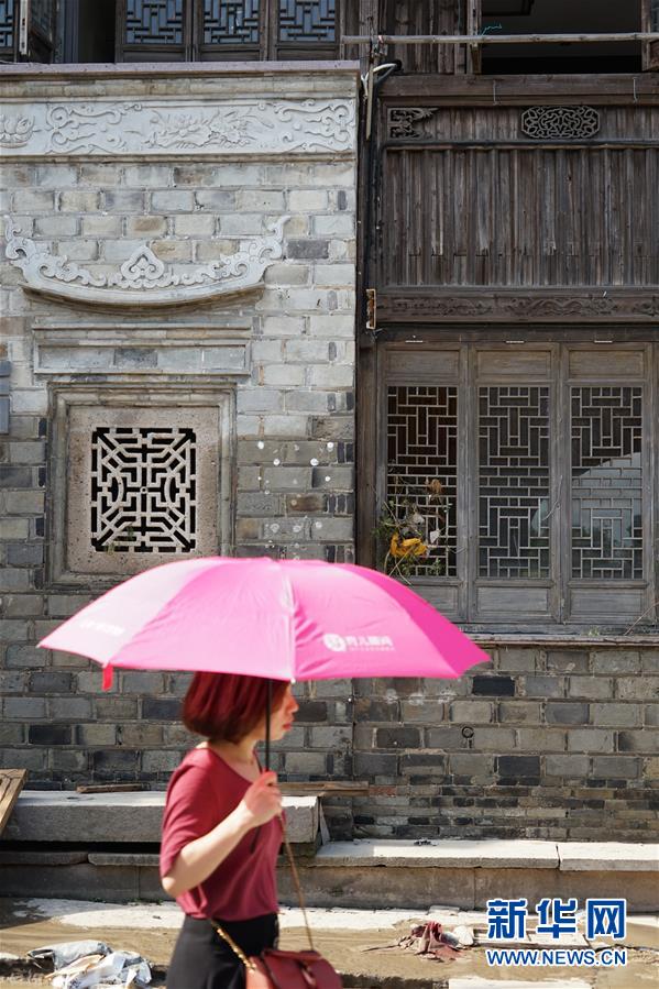 （關(guān)注&ldquo;利奇馬&rdquo;&middot;圖文互動(dòng)）（1）古城洪災(zāi) 八方馳援&mdash;&mdash;洪水災(zāi)害下的浙江臨?，F(xiàn)場(chǎng)目擊