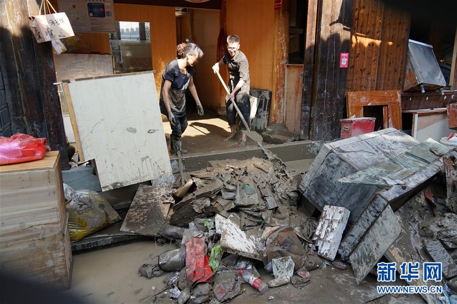 （關(guān)注&ldquo;利奇馬&rdquo;&middot;圖文互動(dòng)）（4）古城洪災(zāi) 八方馳援&mdash;&mdash;洪水災(zāi)害下的浙江臨?，F(xiàn)場(chǎng)目擊