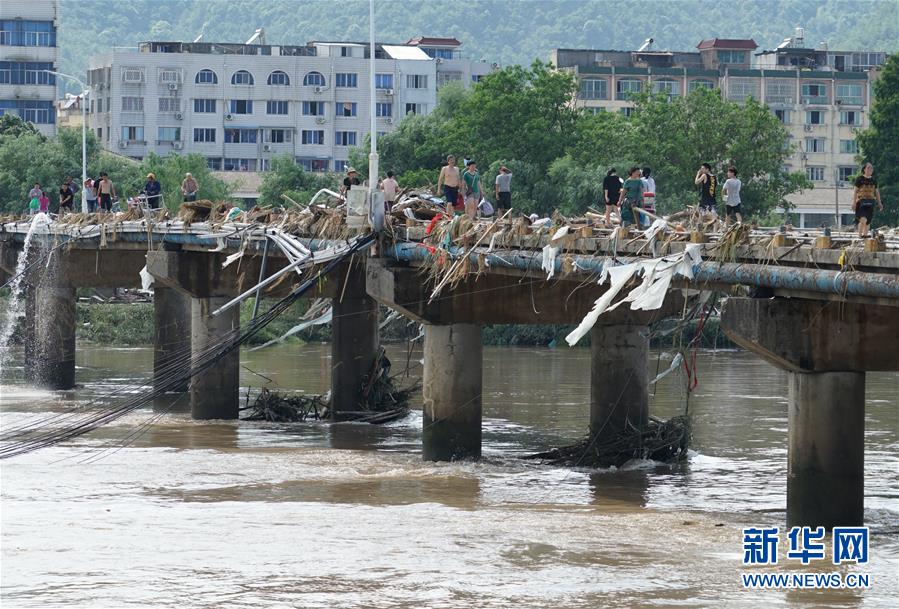 （關(guān)注&ldquo;利奇馬&rdquo;&middot;圖文互動(dòng)）（5）古城洪災(zāi) 八方馳援&mdash;&mdash;洪水災(zāi)害下的浙江臨?，F(xiàn)場(chǎng)目擊