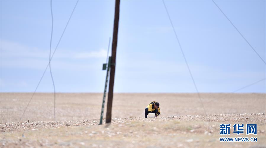 (新華全媒頭條·圖文互動)(10)確保“中華水塔”碧水東流——中國三江源生態(tài)保護報告