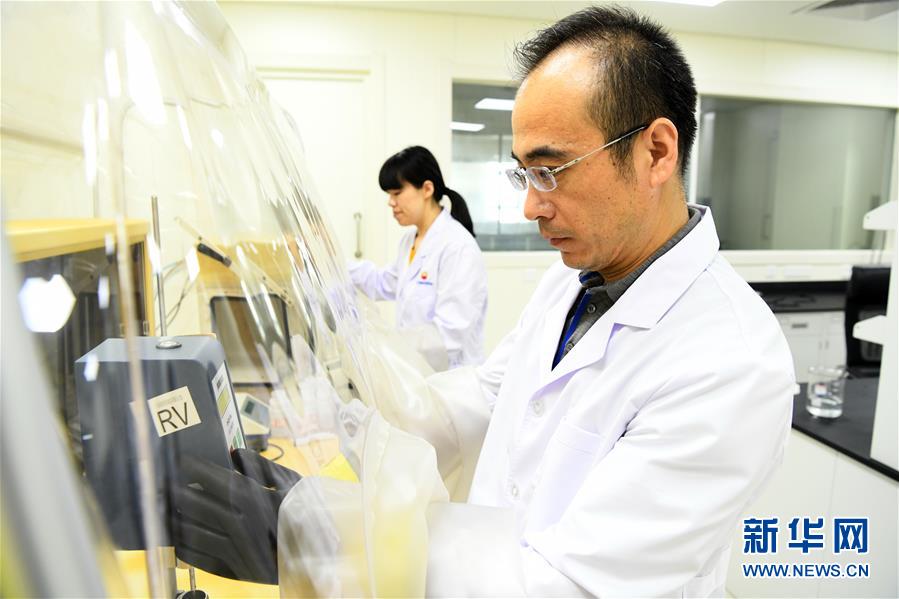 （圖文互動(dòng)）（7）當(dāng)好標(biāo)桿旗幟 建設(shè)百年油田&mdash;&mdash;寫(xiě)在大慶油田發(fā)現(xiàn)60周年之際