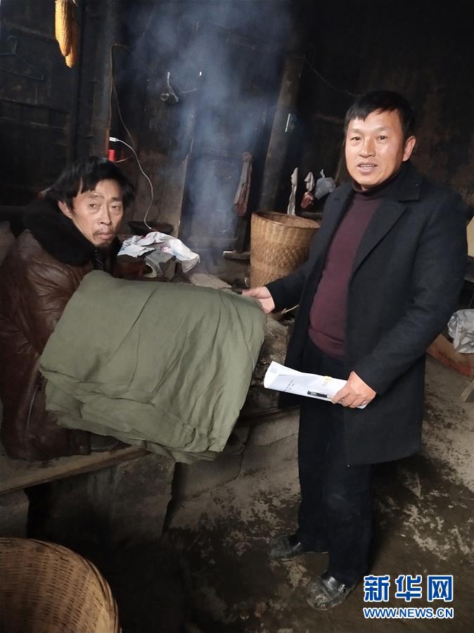 （新華全媒頭條&middot;圖文互動(dòng)）（8）永不歸來的&ldquo;戰(zhàn)士&rdquo;&mdash;&mdash;追記倒在脫貧攻堅(jiān)一線的貴州沿河縣駐村第一書記文偉紅