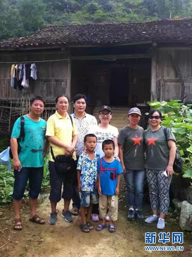 （圖文互動）（2）&ldquo;擔起山里娃沉甸甸的夢想&rdquo;&mdash;&mdash;記廣西大石山區(qū)小學(xué)教師蒙曉梅