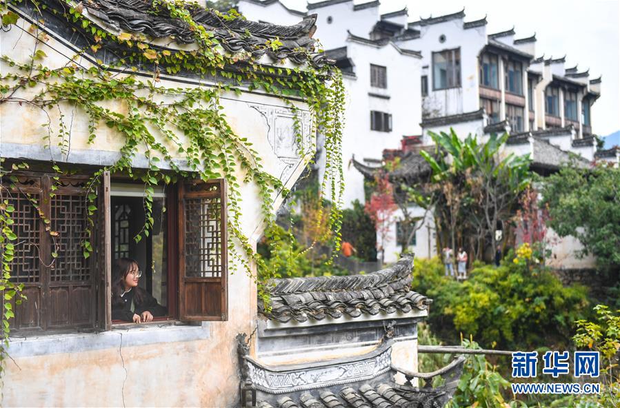 （圖文互動）（2）鄉(xiāng)村攝影師、鄉(xiāng)村&ldquo;模特&rdquo;、民宿店主&mdash;&mdash;鄉(xiāng)村旅游推動婺源農(nóng)民生活方式發(fā)生新變化