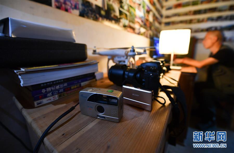 （圖文互動）（7）鄉(xiāng)村攝影師、鄉(xiāng)村&ldquo;模特&rdquo;、民宿店主&mdash;&mdash;鄉(xiāng)村旅游推動婺源農(nóng)民生活方式發(fā)生新變化