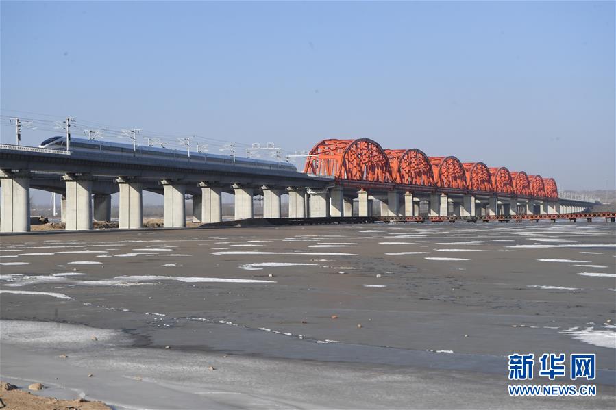 （新華全媒頭條&middot;圖文互動）（10）百年跨越，逐夢京張&mdash;&mdash;寫在京張高鐵開通暨中國高鐵突破3.5萬公里之際