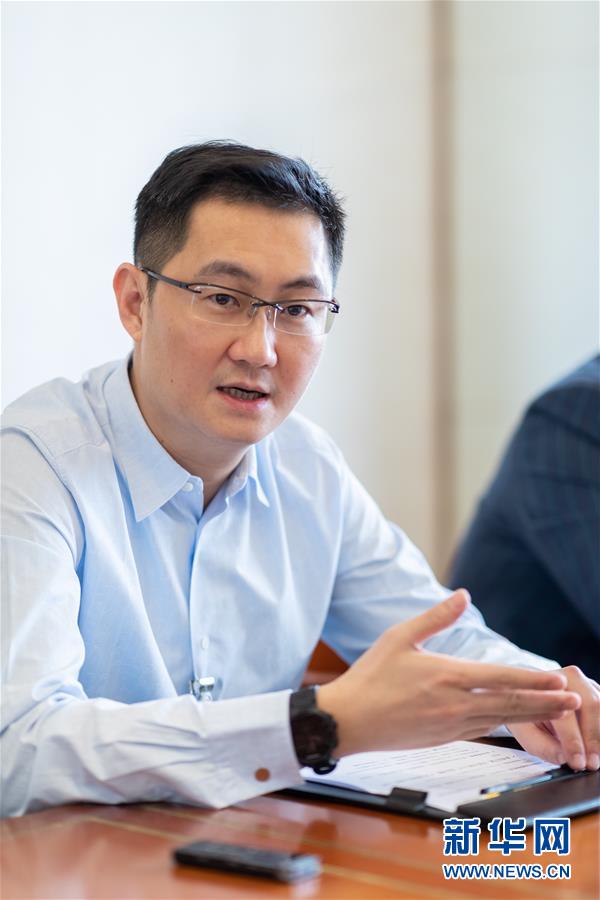 （兩會(huì)人物&middot;圖文互動(dòng)）專(zhuān)訪(fǎng)馬化騰：&ldquo;互聯(lián)網(wǎng)的下半場(chǎng)屬于產(chǎn)業(yè)互聯(lián)網(wǎng)&rdquo;