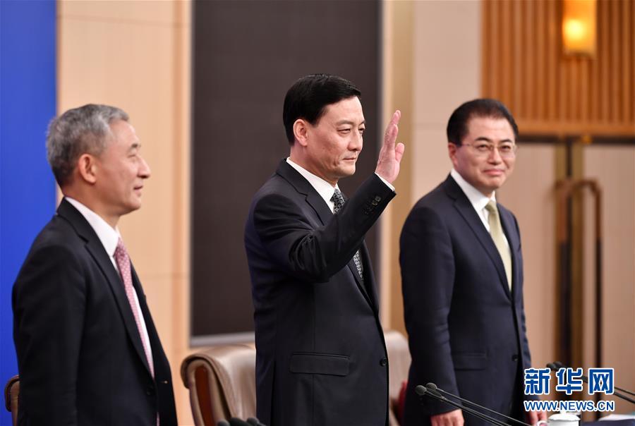 （兩會(huì)&middot;XHDW）（2）國(guó)資委主任肖亞慶等就&ldquo;國(guó)有企業(yè)改革發(fā)展&rdquo;答記者問(wèn)