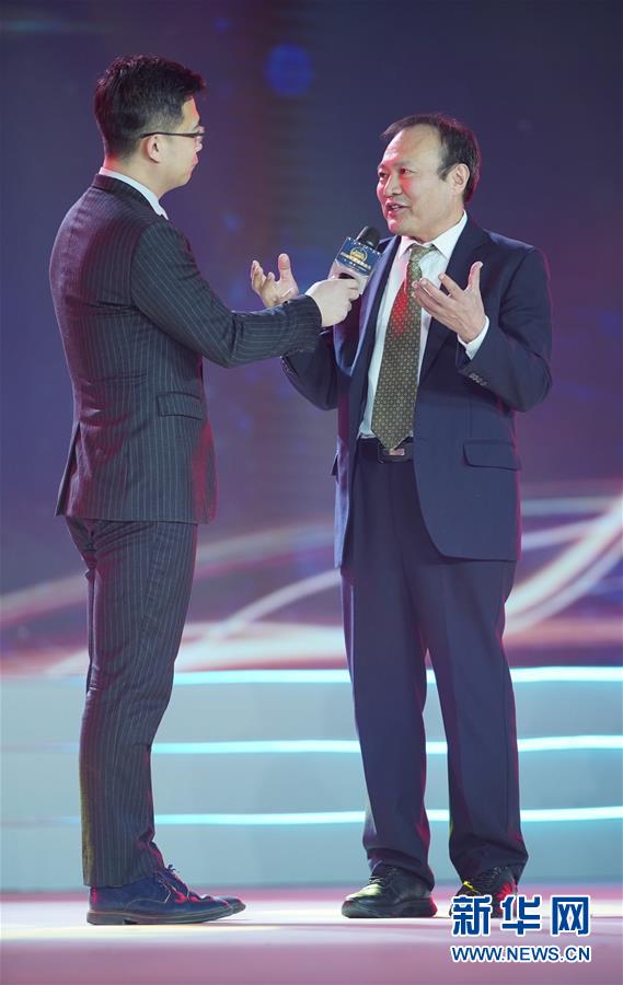 (圖文互動(dòng))(9)“中國(guó)網(wǎng)事·感動(dòng)2019”十大年度網(wǎng)絡(luò)人物揭曉