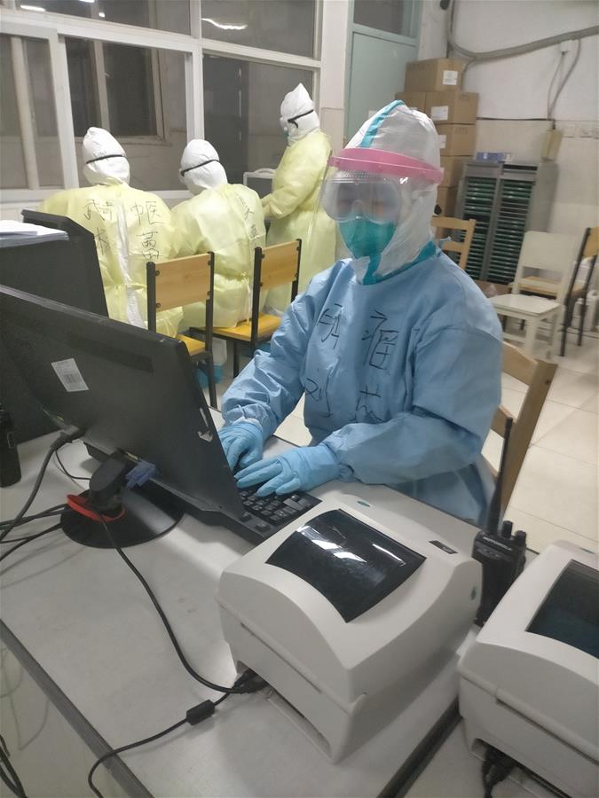 （一線抗疫群英譜&middot;圖文互動）（2）5名&ldquo;90后&rdquo;一線醫(yī)護(hù)人員的戰(zhàn)&ldquo;疫&rdquo;