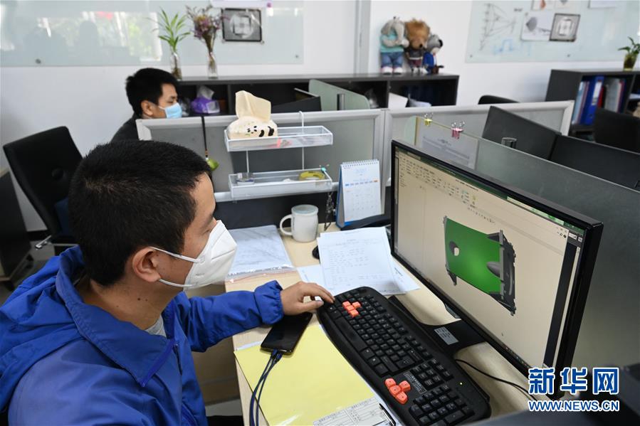 (來自經(jīng)濟(jì)前沿的故事·企業(yè)復(fù)工復(fù)產(chǎn)·圖文互動(dòng))(3)“危機(jī)中發(fā)現(xiàn)新商機(jī)”——中國科技制造企業(yè)復(fù)工復(fù)產(chǎn)觀察