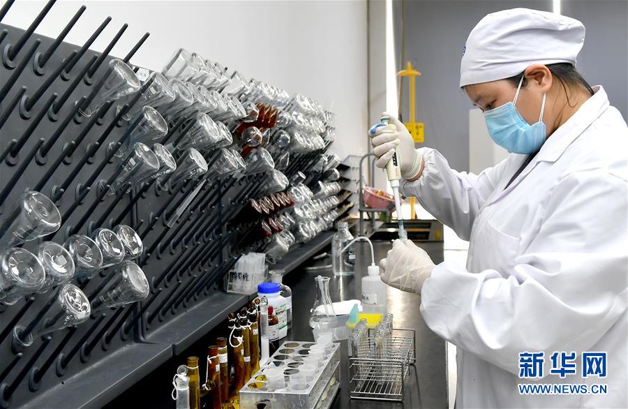 （圖文互動(dòng)）（2）&ldquo;春天到了，熟悉的生活正在慢慢回來(lái)&rdquo;&mdash;&mdash;陜西多地復(fù)產(chǎn)復(fù)工一線見聞