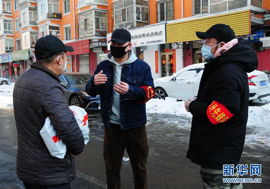 （聚焦疫情防控&middot;圖文互動(dòng)）（5）不知你是誰，知你為了誰&mdash;&mdash;社區(qū)戰(zhàn)&ldquo;疫&rdquo;志愿者群像