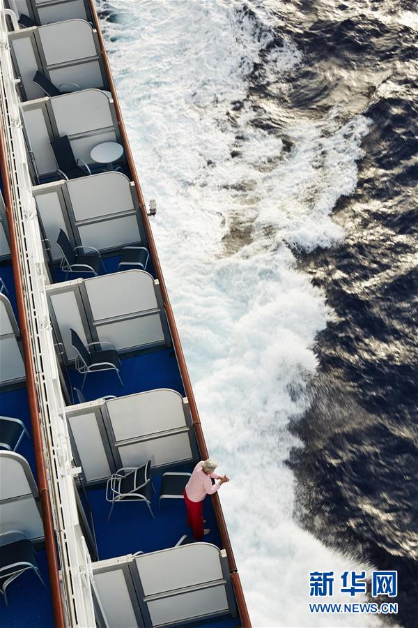 （國際&middot;圖文互動）（3）發(fā)生新冠疫情的&ldquo;至尊公主&rdquo;號郵輪將?？颗f金山灣區(qū)