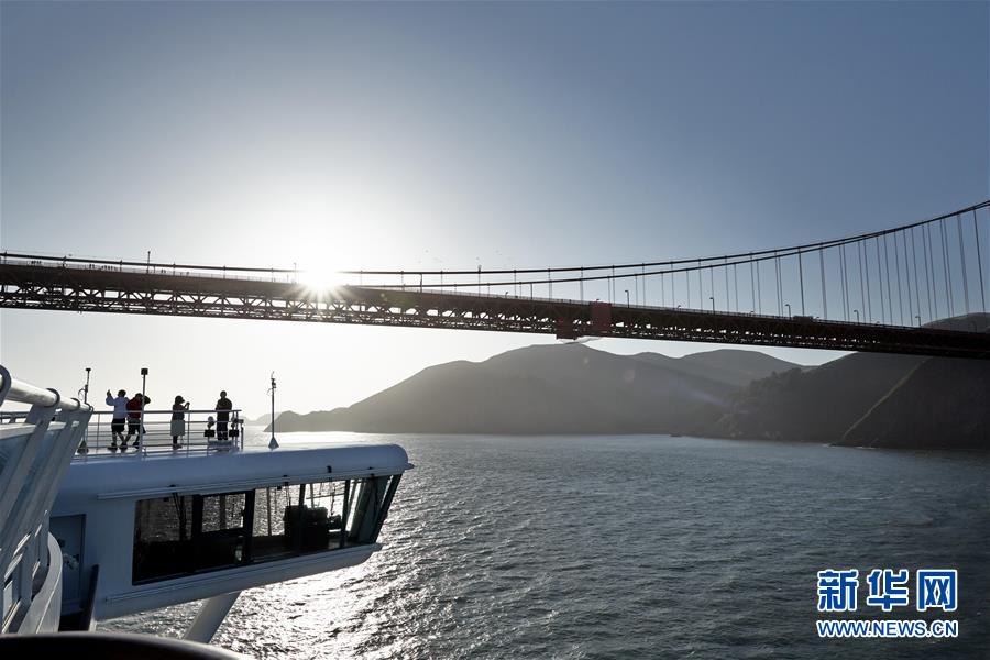 （國際&middot;圖文互動）（1）發(fā)生新冠疫情的&ldquo;至尊公主&rdquo;號郵輪將停靠舊金山灣區(qū)