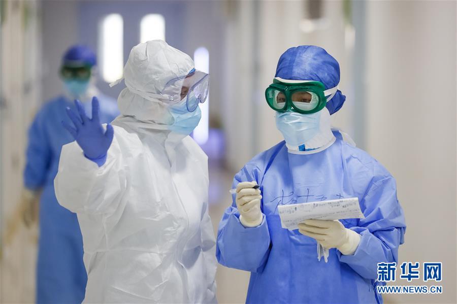 （新華全媒頭條&middot;圖文互動）（3）最美逆行者，武漢永遠記得你！&mdash;&mdash;首批援鄂醫(yī)療隊返程紀實