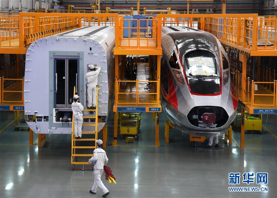 （新華全媒頭條&middot;圖文互動(dòng)）（8）春天，匯聚復(fù)蘇的力量&mdash;&mdash;寫(xiě)在2020年首季中國(guó)經(jīng)濟(jì)收官之際