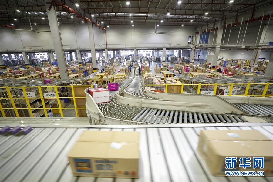 （新華全媒頭條&middot;圖文互動(dòng)）（9）春天，匯聚復(fù)蘇的力量&mdash;&mdash;寫(xiě)在2020年首季中國(guó)經(jīng)濟(jì)收官之際