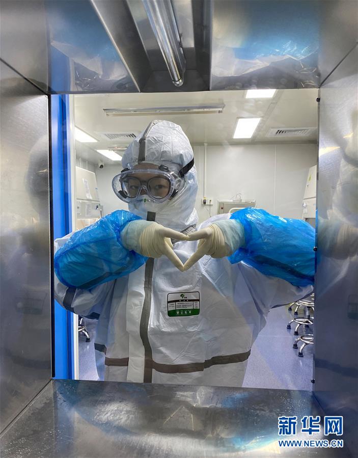 （一線抗疫群英譜&middot;圖文互動）（1）&ldquo;95后&rdquo;大學生郝鶯歌：退掉車票，她選擇直面病毒