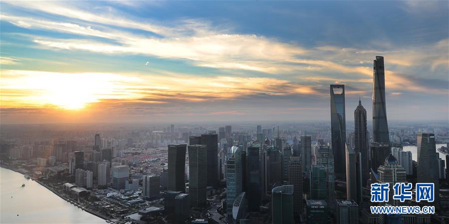 （新華全媒頭條&middot;圖文互動）（3）三十而立從頭越&mdash;&mdash;以習(xí)近平同志為核心的黨中央關(guān)心浦東開發(fā)開放紀實